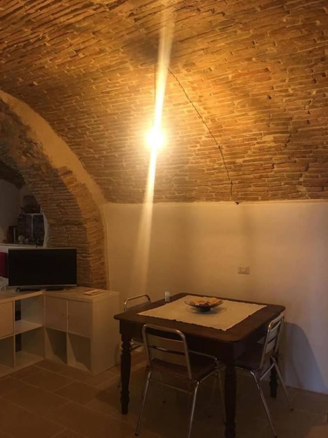 Antiche Mura Irsina Esterno foto
